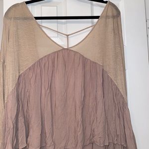 Urban outfitters flowy top!!!